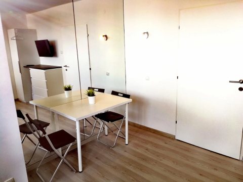1-Zimmer-Wohnung im Zentrum von Wels, 6. Stock mit Lift
