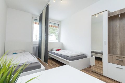 2-Zimmer-Wohnung mit 36 m² Terrasse im Erdgeschoss, Marchtrenk